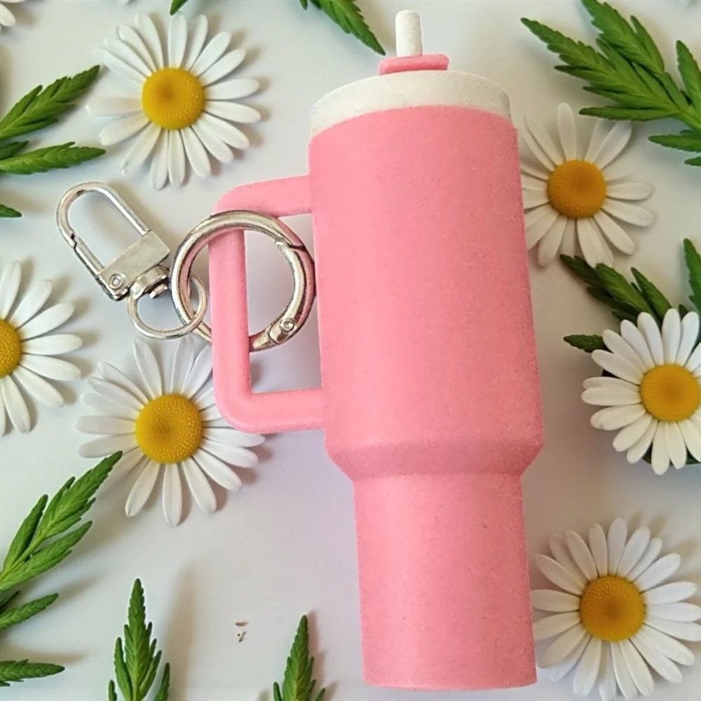 Pink Tumbler Keychain & Bag Charm Lipstick, Cash or Key Holder.‎ NWOT.